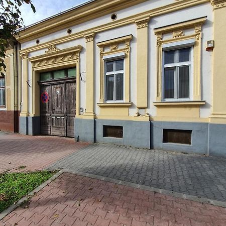 Belvarosi Exkluziv Loft Ντέμπρετσεν Εξωτερικό φωτογραφία