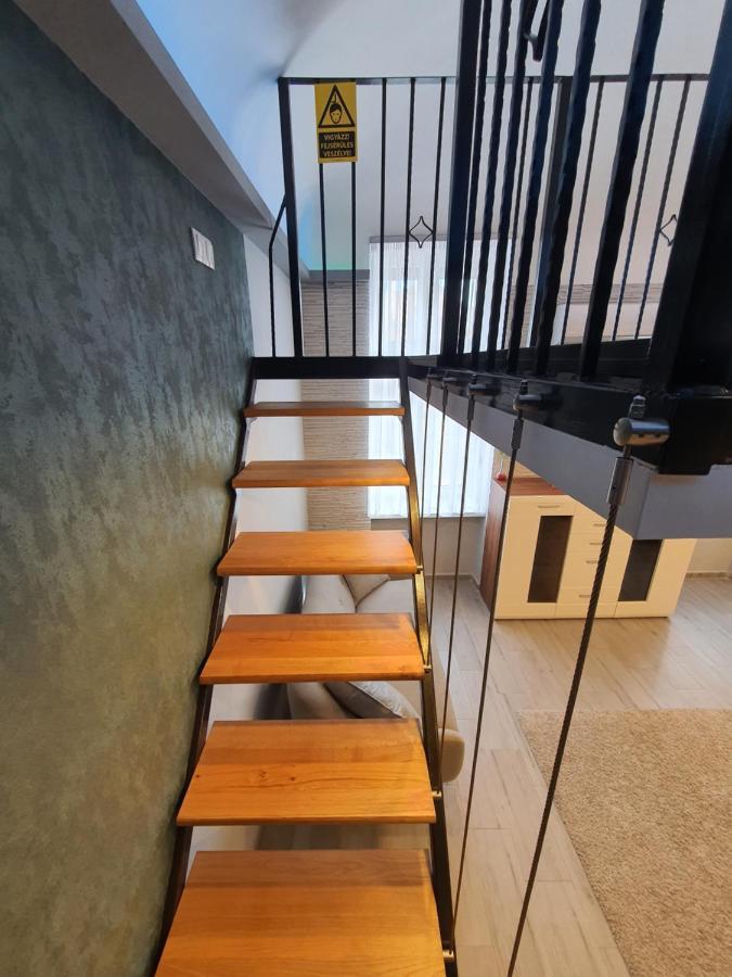 Belvarosi Exkluziv Loft Ντέμπρετσεν Εξωτερικό φωτογραφία