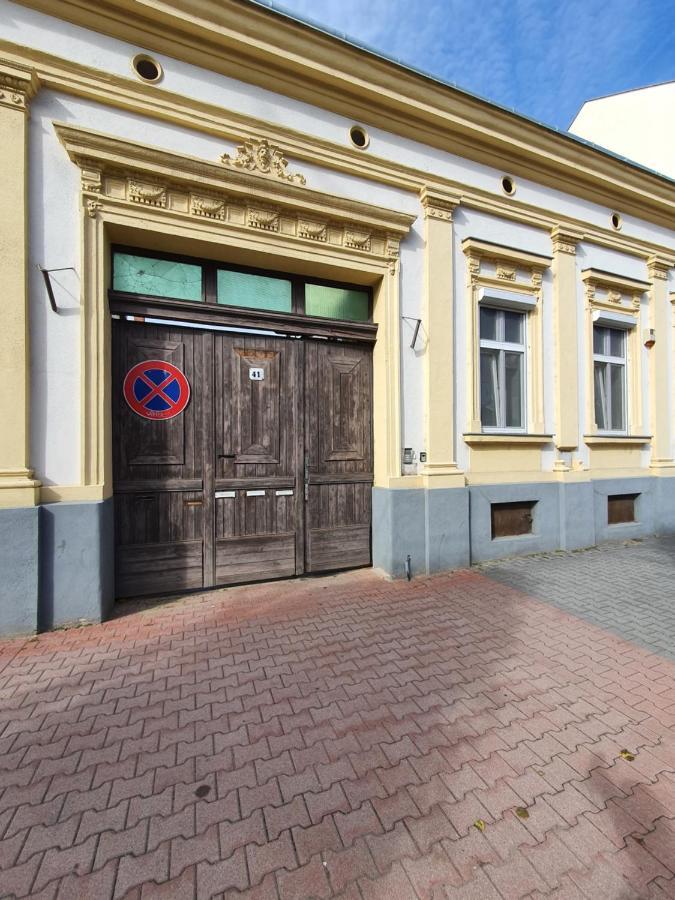 Belvarosi Exkluziv Loft Ντέμπρετσεν Εξωτερικό φωτογραφία